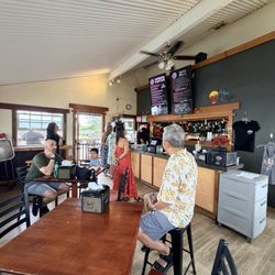 Kenji Burger - Indoor seating