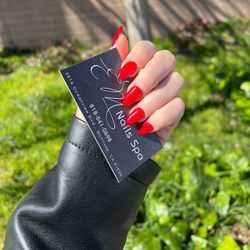 Em nails spa - Look at them perfect shaping and color