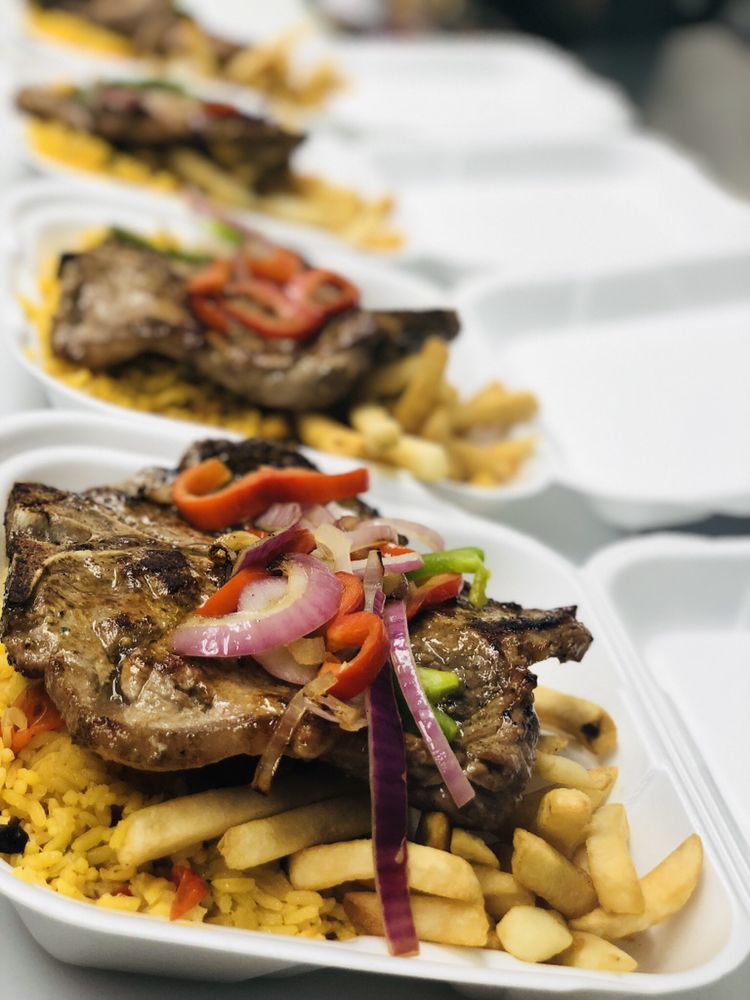 Las Carnitas Latin Food