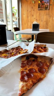 Far Out Pizza by null