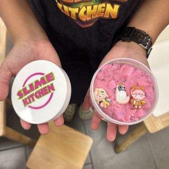 Slime Kitchen - Kids Activities Near Me - Thousand Oaks, California Slime Kitchen - Kids Activities Near Me - Thousand Oaks, California