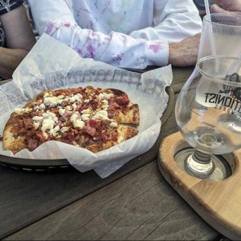 Abolitionist Ale Works - Fig and Pig pizza and flight - Pizza Near Me - Charles Town, West Virginia Abolitionist Ale Works - Fig and Pig pizza and flight - Pizza Near Me - Charles Town, West Virginia