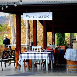 Testa Vineyards - Tasting room patio.
