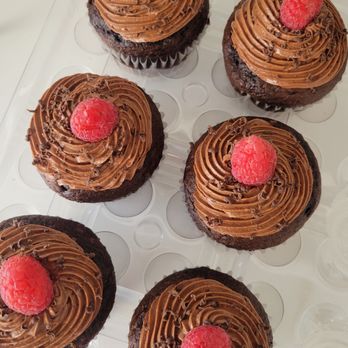 Odie's Bakery - Desserts Near Me Odie's Bakery - Desserts Near Me