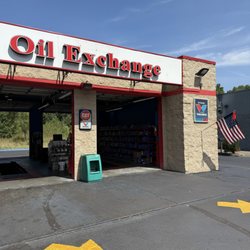 Formula 1 Oil Exchange