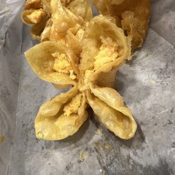 Main Moon Chinese Restaurant - Crab Rangoons! You can't eat just one!