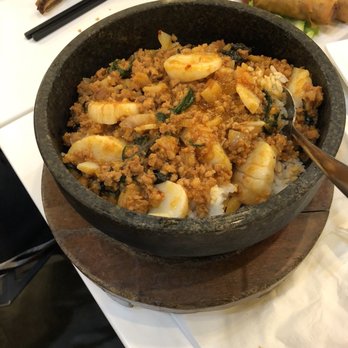 Joy Yee - Evanston - Scallops in stone bowl - Noodles Near Me - Evanston, Illinois Joy Yee - Evanston - Scallops in stone bowl - Noodles Near Me - Evanston, Illinois
