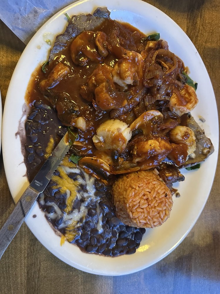 Juanitos Restaurant
