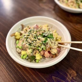 Island Fin Poké Co. - White Bridge - Spicy Tuna Poke Bowl - Poke Near Me - Nashville, Tennessee Island Fin Poké Co. - White Bridge - Spicy Tuna Poke Bowl - Poke Near Me - Nashville, Tennessee