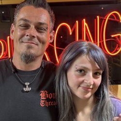 Body Art Salon - Dad & daughter eyebrow piercing experience