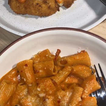 Ospi Venice - Spicy Rigatoni and Butter Chicken parm style - Italian Near Me - Venice, California Ospi Venice - Spicy Rigatoni and Butter Chicken parm style - Italian Near Me - Venice, California