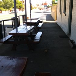 Park Hotel - Front Verandah