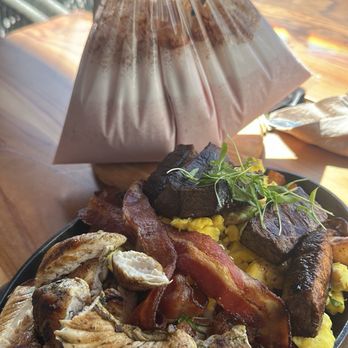 Pradera Brunch - Breakfast skillet - Breakfast & Brunch Near Me - Costa Mesa, California