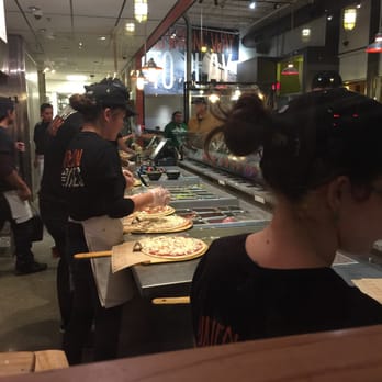 Blaze Pizza - Long line on a Wednesday! - Pizza Near Me - Pasadena, California