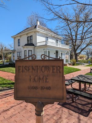 Dwight D. Eisenhower Presidential Library & Museum by null