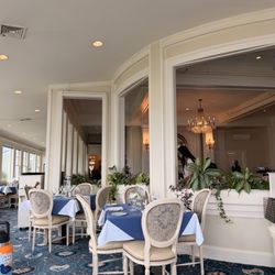 Reading Room Restaurant - Interior