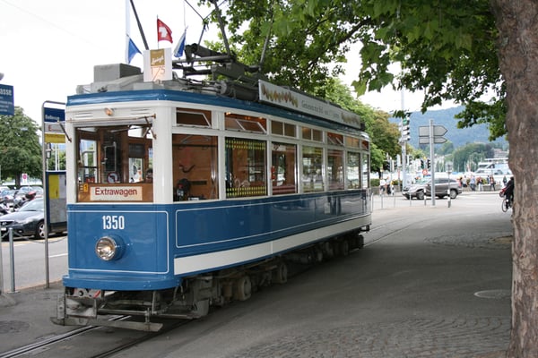 Fondue-Tram by null