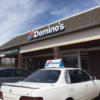 Domino's Pizza - Delivery car here too - Pizza Near Me - Ooltewah, Tennessee