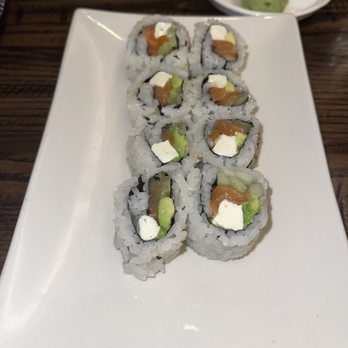 Boathouse Asian Eatery - Philadelphia Roll - Japanese Near Me - Rohnert Park, California