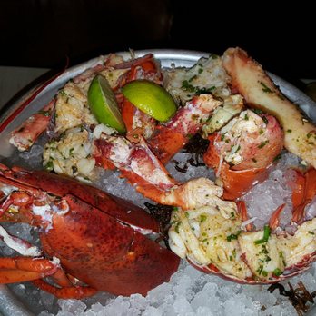 Herringbone Waikiki - Seafood Near Me - Honolulu, Hawaii