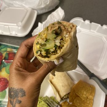 Viva Tequis - Veggie burrito - Mexican Near Me - Gastonia, North Carolina