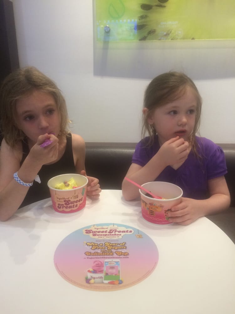 YOGURTLAND CLOSED 13 Reviews 1158A Baltimore Pike, Springfield, Pennsylvania Ice Cream