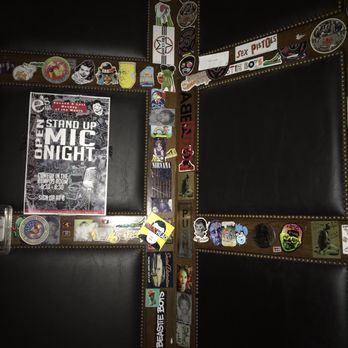 e's BAR - Bars Near Me - New York, New York