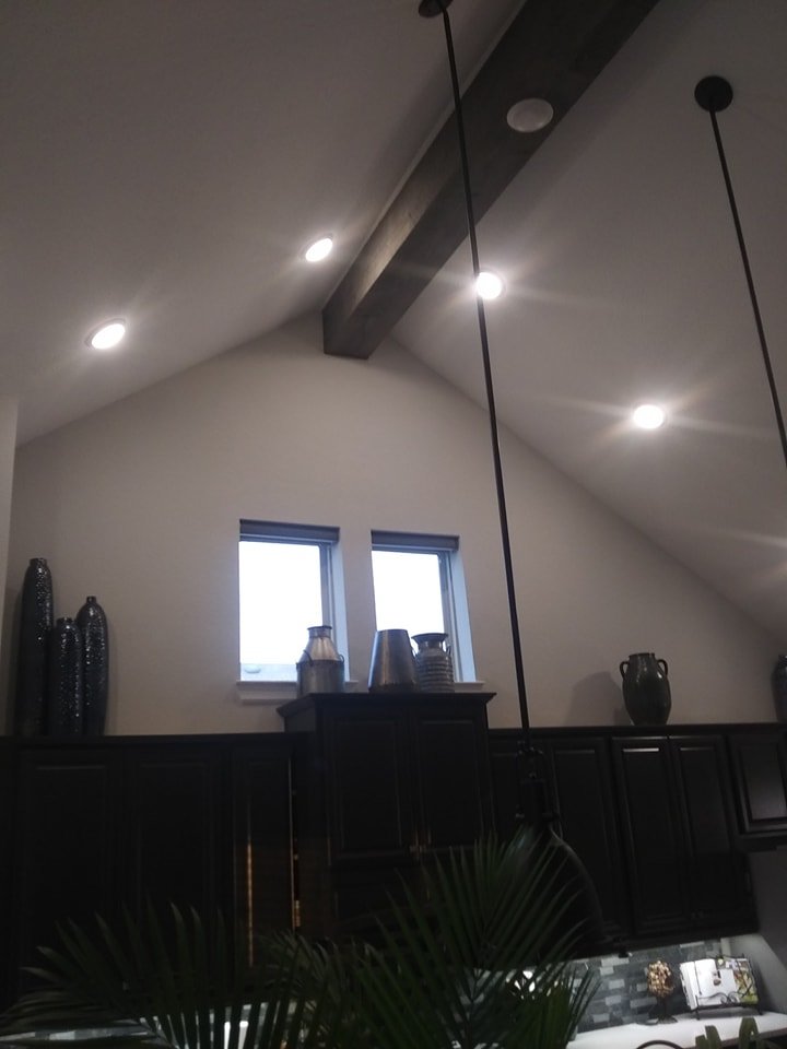 Slide of Luis Remodeling & Roofing