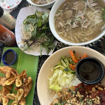 My Xuyen Vietnamese Cafe - Crab Rangoon (6), P-3. Pho Tai Bo Vien, B-3. Bun Thit Nuong Cha Gio - Vietnamese Near Me - Gladstone, Missouri
