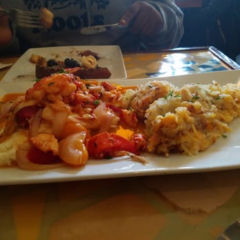 Batter & Berries - Lobster omelet and hashbrown - Breakfast & Brunch Near Me - Chicago, Illinois Batter & Berries - Lobster omelet and hashbrown - Breakfast & Brunch Near Me - Chicago, Illinois