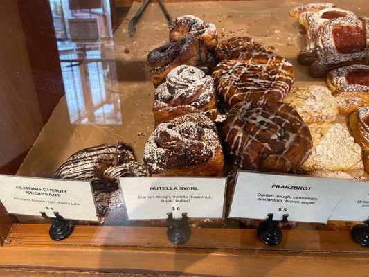 Fressen Artisan Bakery by null