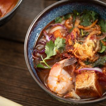 Amazing Basil - Tomato Crab Meat Noodle - Asian Fusion Near Me - Fremont, California Amazing Basil - Tomato Crab Meat Noodle - Asian Fusion Near Me - Fremont, California