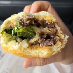 Yummy Banh Bao - They stir-fried instead of grilled beef as it said on the menu