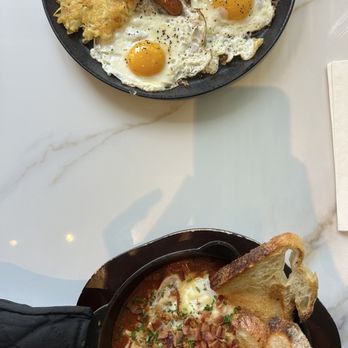 Little Corner Cafe - Limited time chilaquiles and American breakfast - Sandwiches Near Me - Glendale, California
