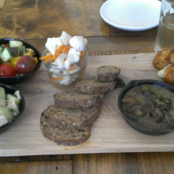 Tasca Tasca - Wine Bars Near Me - Sonoma, California