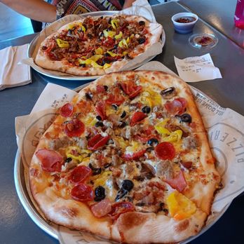 Pieology Pizzeria - Pizza Near Me - Aiea, Hawaii Pieology Pizzeria - Pizza Near Me - Aiea, Hawaii