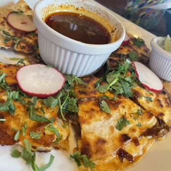 Rio Bravo Tacos & Tequila - Quesadilla birria - Cocktail Bars Near Me - Leominster, Massachusetts Rio Bravo Tacos & Tequila - Quesadilla birria - Cocktail Bars Near Me - Leominster, Massachusetts