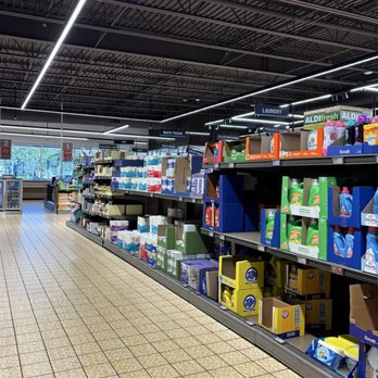 ALDI - Grocery Near Me - Sanford, Florida