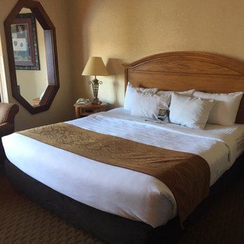 Kathryn Riverfront Inn, Ascend Hotel Collection - Bed, super comfy - Hotels Near Me - Seaside, Oregon Kathryn Riverfront Inn, Ascend Hotel Collection - Bed, super comfy - Hotels Near Me - Seaside, Oregon