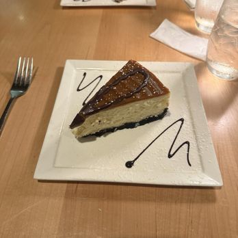BB's - Dulce cheesecake - New American Near Me - Jacksonville, Florida