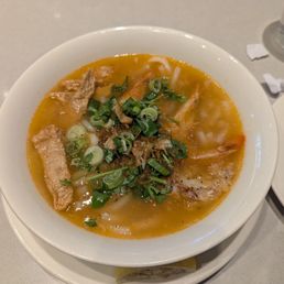 Crab and shrimp tapioca noodle soup Crab and shrimp tapioca noodle soup