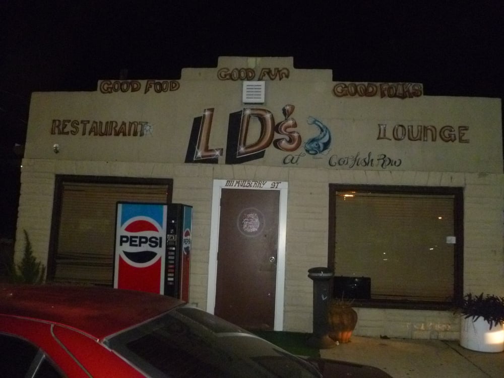 LD's Kitchen Logo