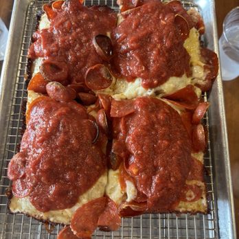 99 Craft Pizza - Extra saucy Chicago pepperoni - Pizza Near Me - Fresno, California