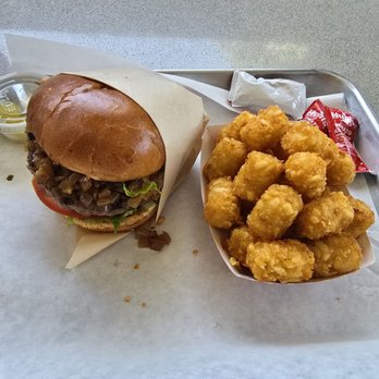 Bunz Burger - Burger and tots-fection! - Hot Dogs Near Me - Huntington Beach, California