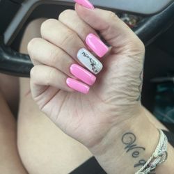 Nail Bar at Briercreek - Uneven nails. bulky. m i'm