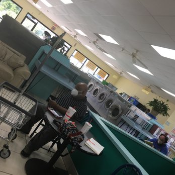 Spintastic Laundromat - Variety size washing machines. - Laundromat Near Me - Charlotte, North Carolina Spintastic Laundromat - Variety size washing machines. - Laundromat Near Me - Charlotte, North Carolina