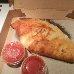 Calzone @ Grumbellies