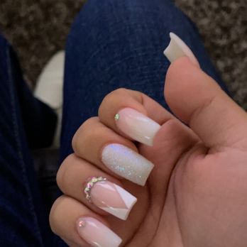 Gilroy Nails - Nail Salons Near Me - Gilroy, California