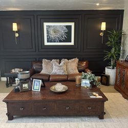 FrameStore - Full pic of frame in living space