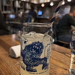 Crushed by Giants - Ginger beer
